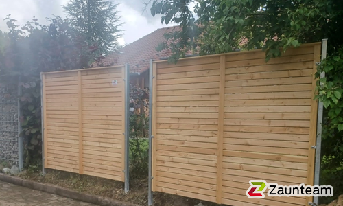 Holz Sichtschutz wurde in Mühlheim an der Donau von Zaunteam Obere Donau-Bodensee, Sauldorf-Krumbach im Jahr 2021 erstellt.