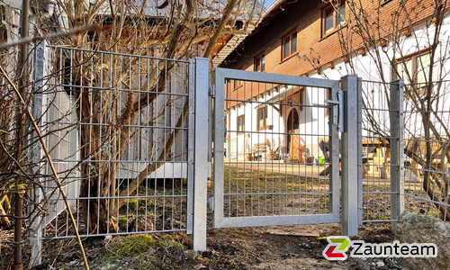 Doppelstabmattentor 1-flüglig wurde in Immenstadt von Zaunteam Allgäu, Bad Hindelang - Unterjoch im Jahr 2026 erstellt.