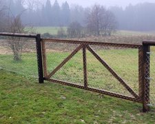 Weidetor Holzrahmen wurde in Scherz von Zaunteam Aargau, Egliswil im Jahr 2025 erstellt.
