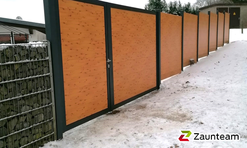 Aluminium Sichtschutztor 2-flüglig wurde in Bad Brückenau von Zaunteam Main-Rhön, Euerdorf im Jahr 2024 erstellt.
