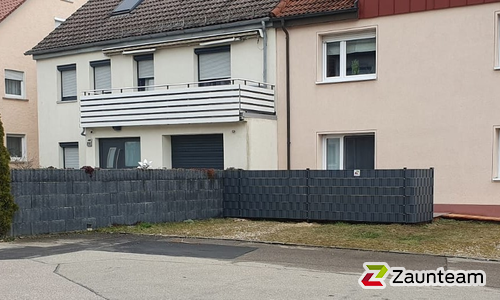 Flechtfix Vario Sichtschutz RAL Standardfarben wurde in Böhmenkirch von Zaunteam Ulm, Lonsee im Jahr 2026 erstellt.