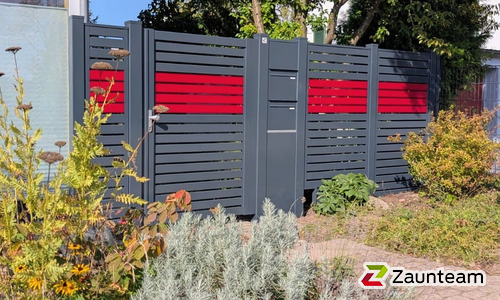 Aluminium Sichtschutztor 1-flüglig wurde in Gaildorf von Zaunteam Schwäbisch Hall, Schwäbisch Hall im Jahr 2025 erstellt.