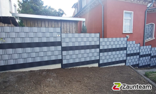 Flechtfix Vario Sichtschutz RAL Standardfarben wurde in Tuttlingen von Zaunteam Obere Donau-Bodensee, Sauldorf-Krumbach im Jahr 2025 erstellt.