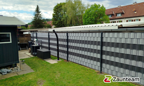 Flechtfix Vario Sichtschutz RAL Standardfarben wurde in Kapfenberg  von Zaunteam Obersteiermark-Ost, Kapfenberg im Jahr 2026 erstellt.
