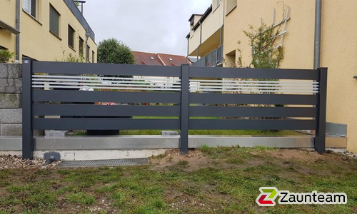 Alu Systemprofil diverse wurde in Leipzig von Zaunteam Leipzig, Leipzig im Jahr 2025 erstellt.