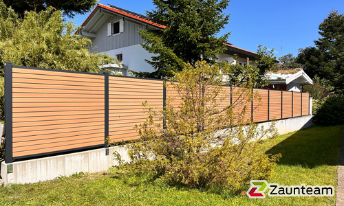 BPC Sichtschutz Eldrum Aluminiumpfosten 90 x 90 mm mit Fussplatte wurde in Oberreute von Zaunteam Allgäu, Bad Hindelang - Unterjoch im Jahr 2025 erstellt.