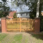 Aluminium Tor 2-flüglig wurde in Prenzlau von Zaunteam Pasewalk, Pasewalk im Jahr 2026 erstellt.