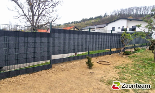 Flechtfix Vario Sichtschutz RAL Standardfarben wurde in Lockenhausen  von Zaunteam Oststeiermark, Grafendorf bei Hartberg im Jahr 2026 erstellt.