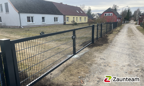 Doppelstabmattentor 2-flüglig wurde in Leopoldshagen von Zaunteam Pasewalk, Pasewalk im Jahr 2026 erstellt.