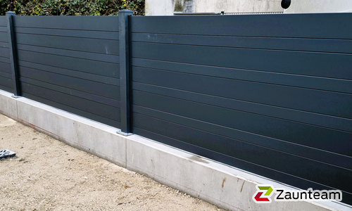 Aluminium Sichtschutz wurde in Amstetten von Zaunteam Haunschmid, Ardagger im Jahr 2026 erstellt.