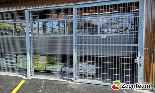 Schiebetor Stahl wurde in Neftenbach von Zaunteam Neftenbach, Neftenbach im Jahr 2025 erstellt.