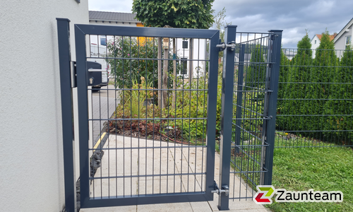 Doppelstabmattentor 1-flüglig wurde in Böhringen von Zaunteam Lkr. Rottweil, Dietingen-Rotenzimmern im Jahr 2024 erstellt.