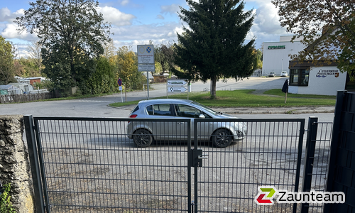 Doppelstabmattentor 2-flüglig wurde in Riedlingen von Zaunteam Oberschwaben, Obermarchtal im Jahr 2024 erstellt.