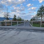 Schiebetor Aluminium wurde in Yverdon-les-Bains von Swissclôture Nord Vaudois, Pomy im Jahr 2024 erstellt.