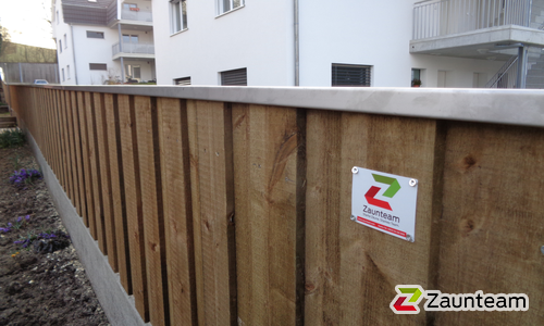 Holz Sichtschutz wurde in Biberist von Zaunteam Mittelland GmbH, Bützberg im Jahr 2016 erstellt.