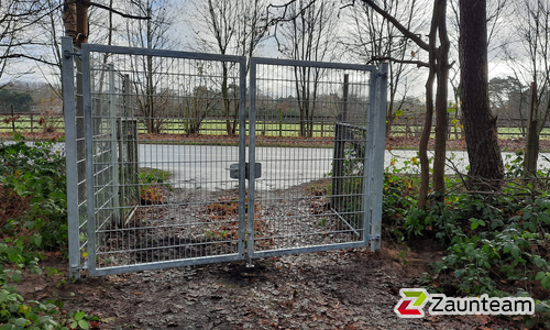 Doppelstabmattentor 2-flüglig wurde in Wedel von Zaunteam Elbe-Pinnau, Hamburg-Rissen im Jahr 2024 erstellt.