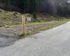 Elektrofestzaun mit Robinienpfosten vierkant wurde in Wasserauen von Zaunteam Appenzellerland, Wasserauen im Jahr 2025 erstellt.