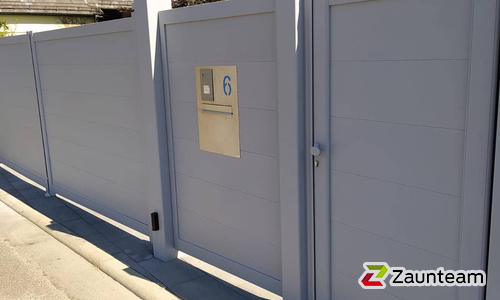 Aluminium Sichtschutztor 2-flüglig wurde in Windeck von Zaunteam Rhein-Sieg, Neunkirchen-Seelscheid im Jahr 2020 erstellt.