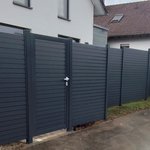 Alu Varioprofil Rhombus 80, Aluminiumpfosten vierkant 65 x 65 mm einbetoniert wurde in Balingen von Zaunteam Zollernalb, Burladingen-Ringingen im Jahr 2026 erstellt.