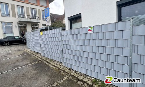 Flechtfix Vario Sichtschutz RAL Standardfarben wurde in Gottmadingen von Zaunteam Konstanz-Hegau, Gottmadingen im Jahr 2025 erstellt.