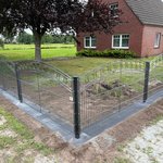 Decorzaun Torino mit Decorzaun Pfosten einbetoniert, Zaunteam Ostfriesland, Südbrookmerland, 26624 Osteel Decorzaun Torino mit Decorzaun Pfosten einbetoniert wurde in Osteel von Zaunteam Ostfriesland, Südbrookmerland im Jahr 2025 erstellt.