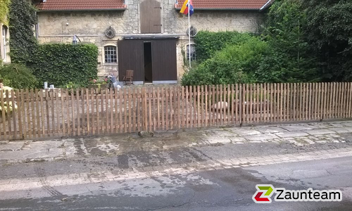 Holzzäune weitere wurde in Thüste von Zaunteam Weser-Leine, Salzhemmendorf im Jahr 2014 erstellt.