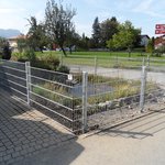 Doppelstabmatte schwer verzinkt mit Pfosten Vario verzinkt einbetoniert, Zaunteam Vorarlberg, Dornbirn, 6850 Dornbirn Doppelstabmatte schwer verzinkt mit Pfosten Vario verzinkt einbetoniert wurde in Dornbirn von Zaunteam Vorarlberg, Dornbirn im Jahr 2014 erstellt.