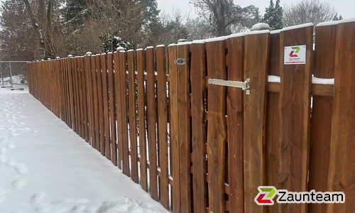 Holz Sichtschutz wurde in Halle von Zaunteam Halle, Halle im Jahr 2026 erstellt.