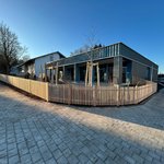 Lärchenzaun gerade mit Lärchenvierkantpfosten 90x90 wurde in Berkheim von Zaunteam Oberschwaben, Obermarchtal im Jahr 2026 erstellt.