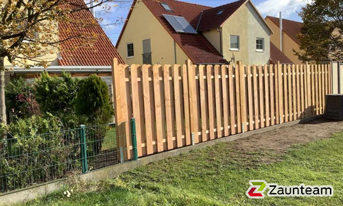 Holz Sichtschutz wurde in Leipzig von Zaunteam Leipzig, Leipzig im Jahr 2021 erstellt.