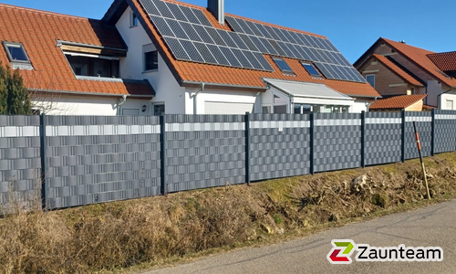 Flechtfix Vario Sichtschutz RAL Standardfarben wurde in Pfullendorf von Zaunteam Obere Donau-Bodensee, Sauldorf-Krumbach im Jahr 2026 erstellt.