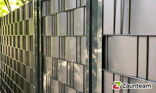 Flechtfix Vario Sichtschutz RAL Standardfarben wurde in Hamburg von Zaunteam Elbe-Pinnau, Hamburg-Rissen im Jahr 2020 erstellt.