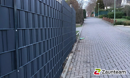 Flechtfix Vario Sichtschutz RAL Standardfarben wurde in Lotte von Zaunteam Osnabrücker Land, Belm im Jahr 2023 erstellt.