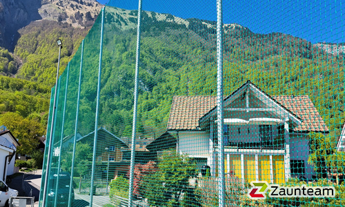 Ballfangnetz wurde in Frümsen von Zaunteam Werdenberg, Werdenberg im Jahr 2026 erstellt.