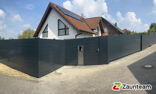Schiebetor Aluminium wurde in Neunkirchen-Seelscheid von Zaunteam Rhein-Sieg, Neunkirchen-Seelscheid im Jahr 2022 erstellt.