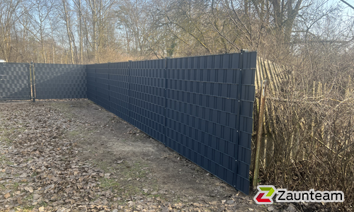 Flechtfix Vario Sichtschutz RAL Standardfarben wurde in Berndshof von Zaunteam Pasewalk, Pasewalk im Jahr 2026 erstellt.