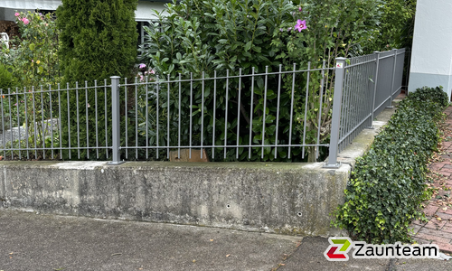 Klassikzaun Ares wurde in Batzenhofen von Zaunteam Schwaben-Nord, Todtenweis im Jahr 2025 erstellt.