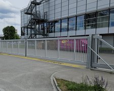 Industrieschiebetor wurde in Lenzburg von Zaunteam Aargau, Egliswil im Jahr 2026 erstellt.