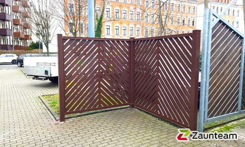 Aluminium Sichtschutz, weitere Modelle wurde in Leipzig von Zaunteam Leipzig, Leipzig im Jahr 2024 erstellt.